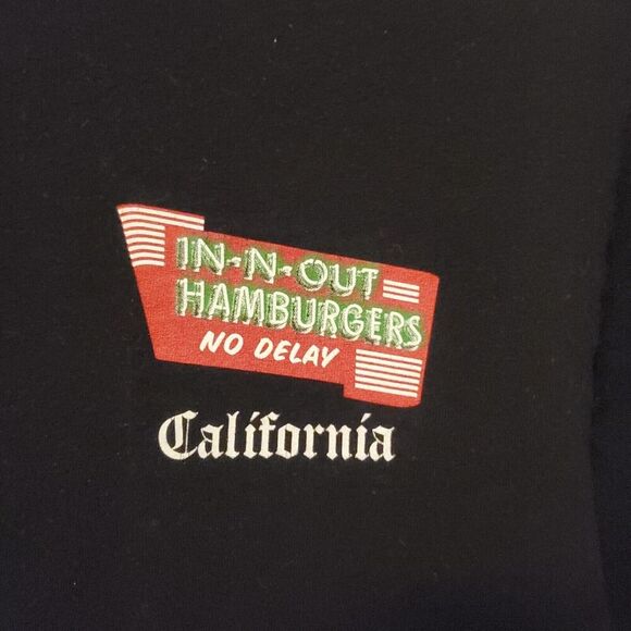 In-N-Out Burger California Classic Camaro Black T-Shirt Men's Size M Medium - Picture 3 of 11